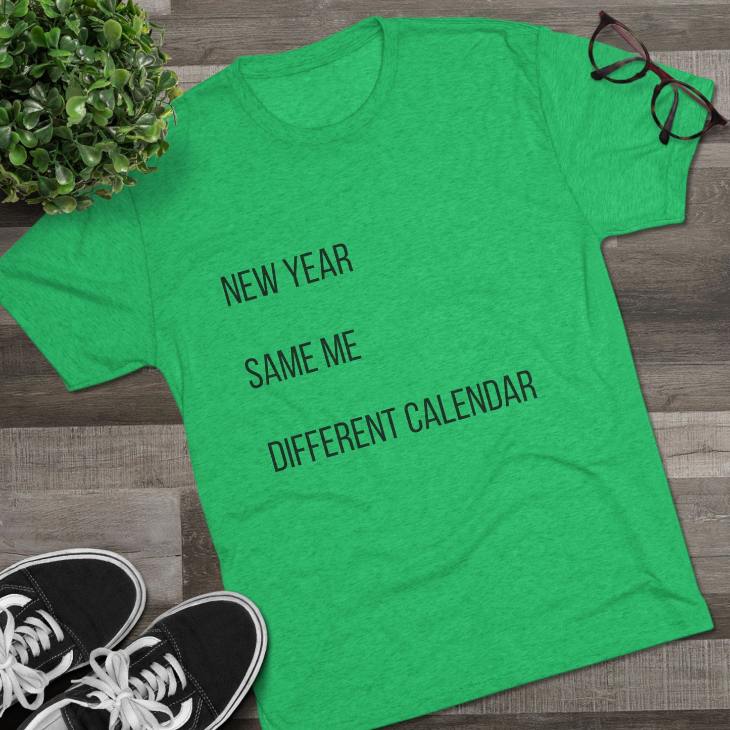 New Year Same Me Tee — Funny Minimalist New Year Graphic T-Shirt