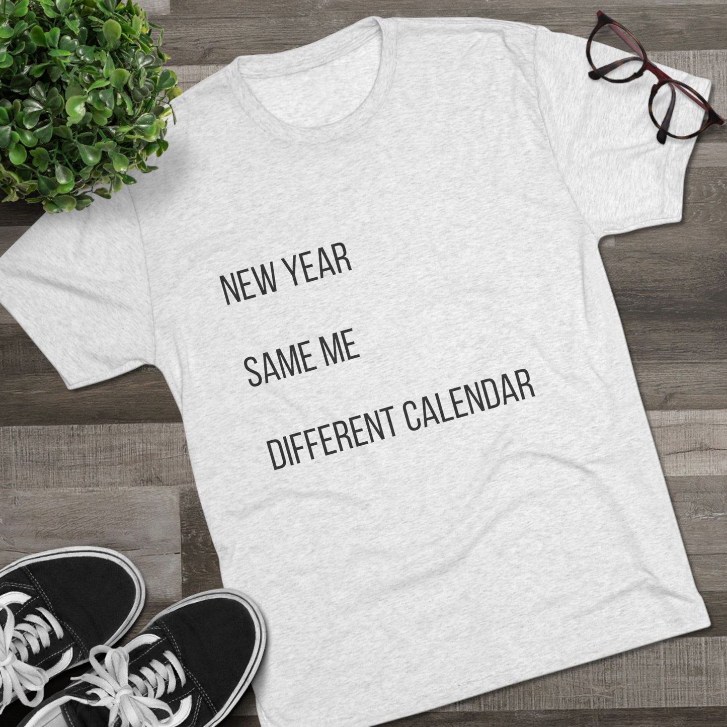 New Year Same Me Tee — Funny Minimalist New Year Graphic T-Shirt