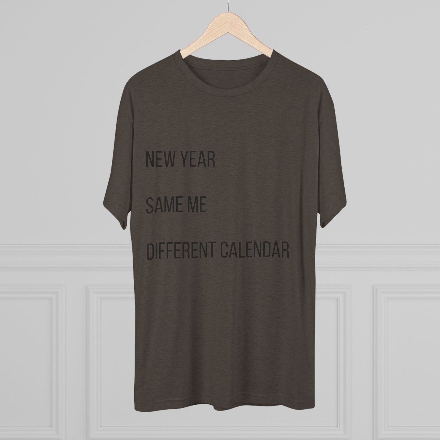 New Year Same Me Tee — Funny Minimalist New Year Graphic T-Shirt